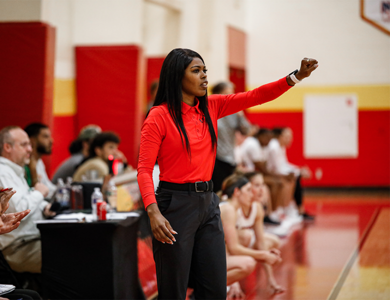 Coach Mansa El wins Coach of the Year