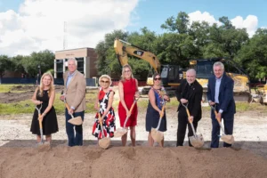 72_ustgroundbreaking_danielortizphoto_061226